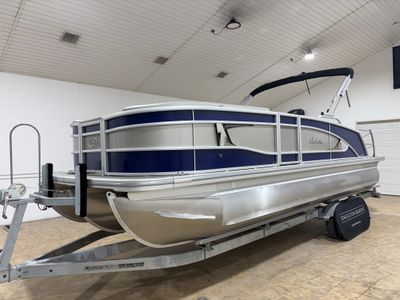 2026 Barletta Lusso L23UC - Photo 8