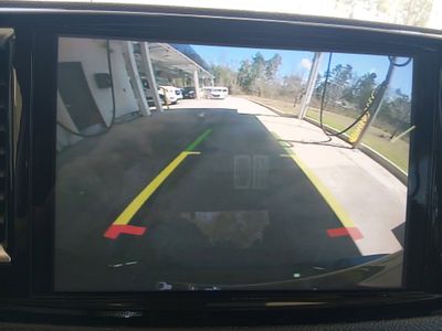 2023 Chrysler Pacifica — photo 16 view