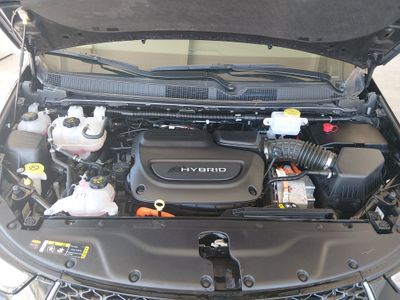 2023 Chrysler Pacifica — photo 9 view