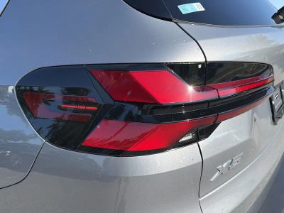 2026 BMW X5 — photo 10 view