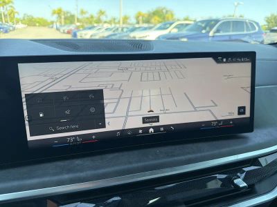 2026 BMW X5 — photo 28 view