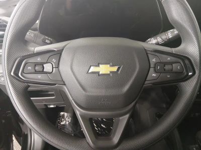 2025 Chevrolet Trailblazer — photo 12 view