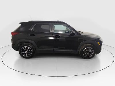 2025 Chevrolet Trailblazer — photo 8 view