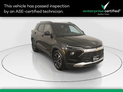 2025 Chevrolet Trailblazer FWD 4dr LT — front three-quarter view