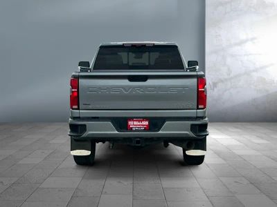 2025 Chevrolet Silverado 2500HD — detail view