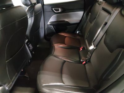 2024 Jeep Compass — photo 17 view