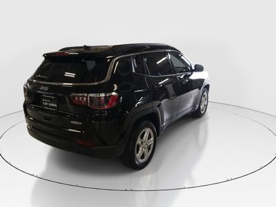 2024 Jeep Compass — photo 7 view