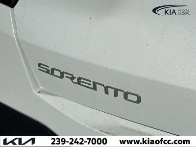 2026 Kia Sorento — photo 10 view