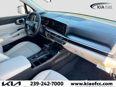 2026 Kia Sorento — photo 13 view