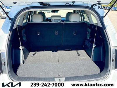 2026 Kia Sorento — photo 11 view