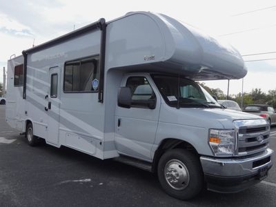 2026 Thor Motor Coach Pasadena SE - Photo 1