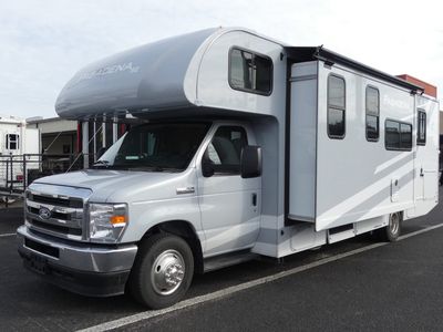 2026 Thor Motor Coach Pasadena SE - Photo 2