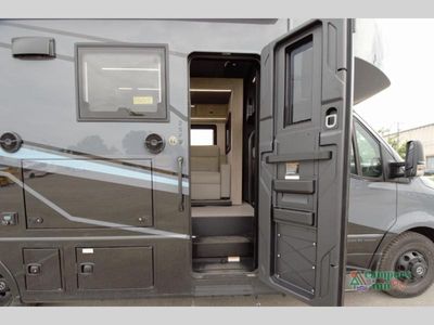2026 Grand Design Lineage Series M - Photo 19