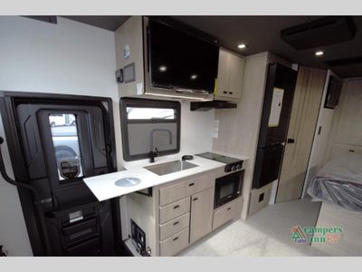 2026 Grand Design Lineage Series M - Photo 32