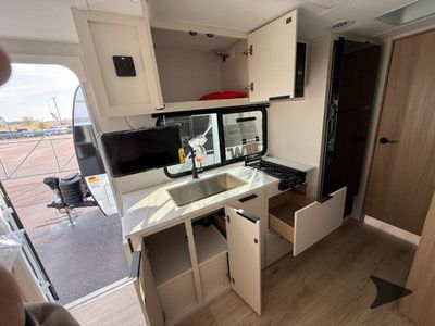 2026 Winnebago Micro Minnie - Photo 10
