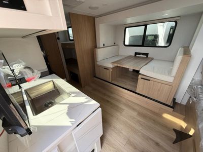 2026 Winnebago Micro Minnie - Photo 6