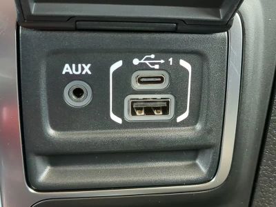 2026 Jeep Gladiator — photo 22 view