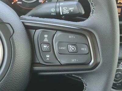 2026 Jeep Gladiator — photo 26 view