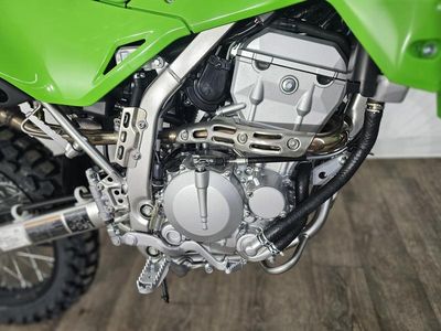 2026 Kawasaki KLX300 - Photo 13