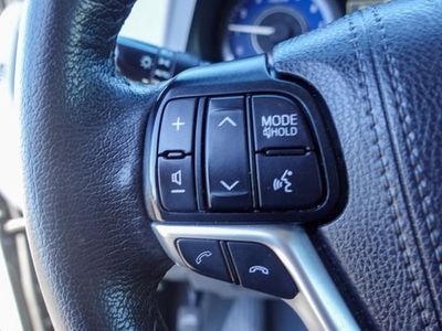 2020 Toyota Sienna — photo 16 view