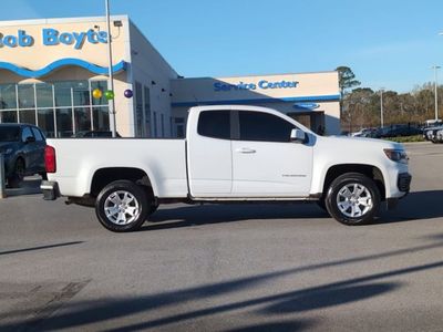 2022 Chevrolet Colorado - Photo 2