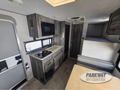 2021 Forest River RV Wildwood FSX - Photo 10