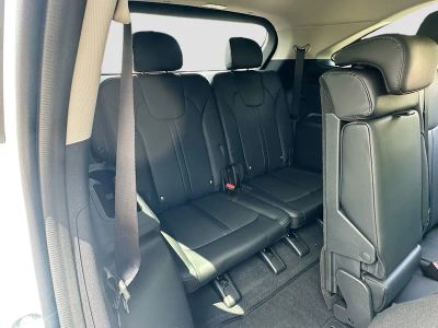 2026 Kia Sorento — photo 26 view