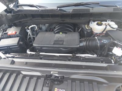 2025 Chevrolet Silverado 1500 — photo 9 view