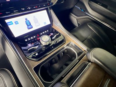 2023 Jeep Grand Wagoneer L - Photo 22