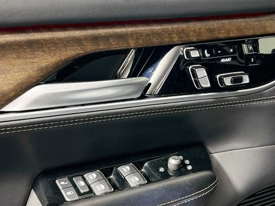 2023 Jeep Grand Wagoneer L - Photo 14