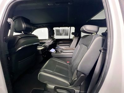 2023 Jeep Grand Wagoneer L - Photo 25