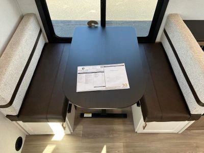 2027 Jayco NORTH TRAIL — photo 7 view