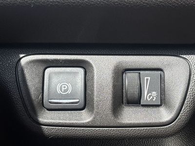 2023 GMC Acadia - Photo 25