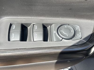2023 GMC Acadia - Photo 7