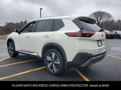 2023 Nissan Rogue SL - Photo 5