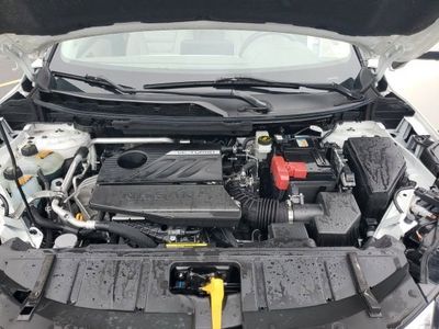2023 Nissan Rogue SL - Photo 1