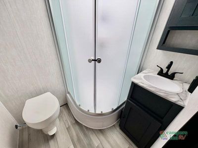 2026 Coachmen RV Apex Ultra-Lite — photo 35 view