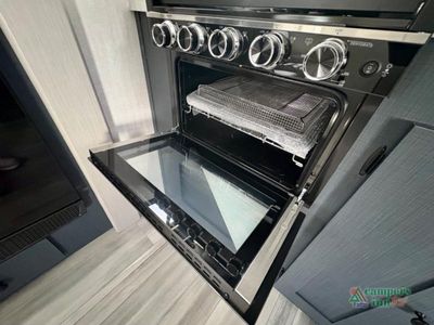 2026 Coachmen RV Apex Ultra-Lite — photo 19 view