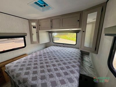 2026 Coachmen RV Apex Ultra-Lite — photo 44 view
