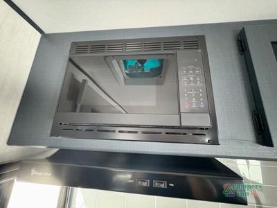 2026 Coachmen RV Apex Ultra-Lite — photo 16 view