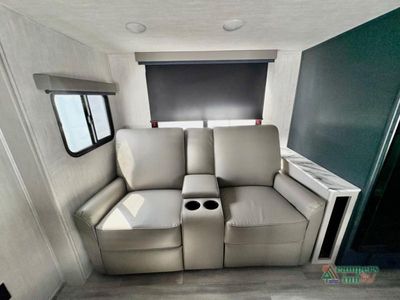 2026 Coachmen RV Apex Ultra-Lite — photo 24 view