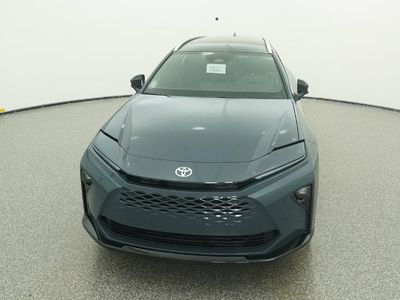 2026 Toyota Crown Signia - Photo 3