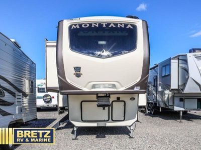 2017 Keystone RV Montana - Photo 3