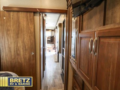 2017 Keystone RV Montana - Photo 19