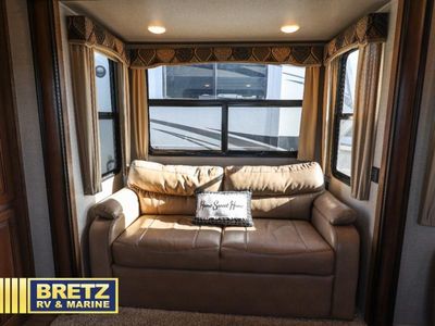 2017 Keystone RV Montana - Photo 9