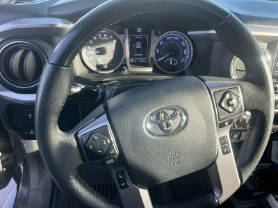 2023 Toyota Tacoma — photo 13 view