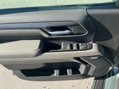 2026 Chevrolet Silverado 1500 — photo 16 view