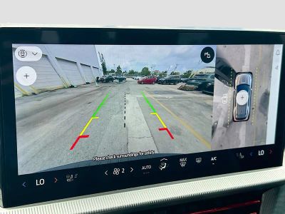 2025 Ford Explorer — photo 13 view