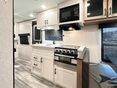 2024 Jayco Jay Flight SLX - Photo 23