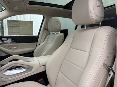 2026 Mercedes-Benz GLS - Photo 52